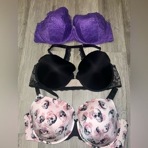 Lot bundle torrid 48DD BRAS